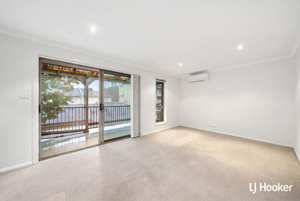 27 BOREHAM LANE, GUNGAHLIN, ACT 2912