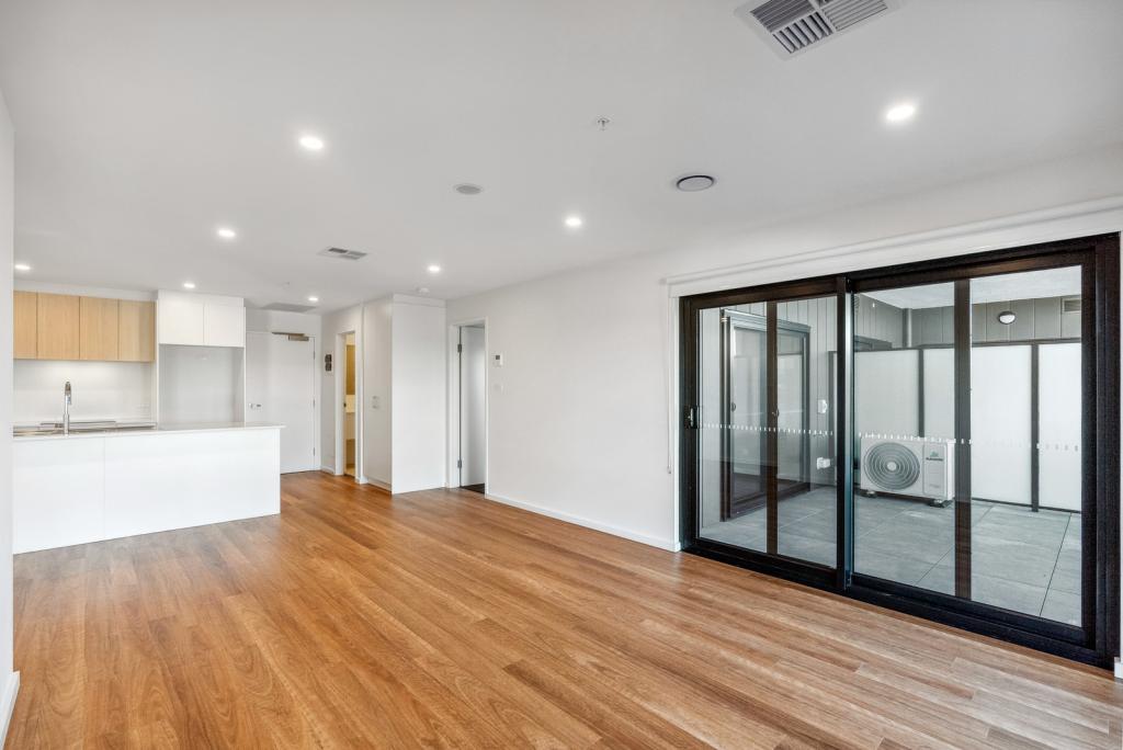 205/220 John Gorton Dr, Coombs, ACT 2611