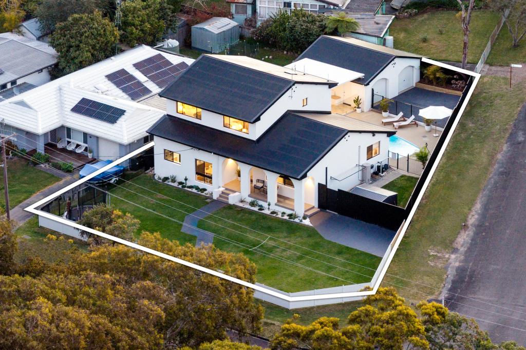 100 Sunrise Ave, Halekulani, NSW 2262