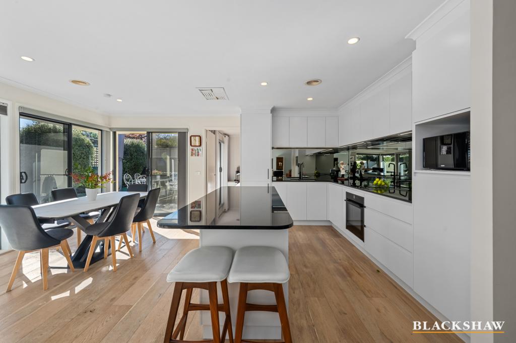73a Monaro Cres, Griffith, ACT 2603