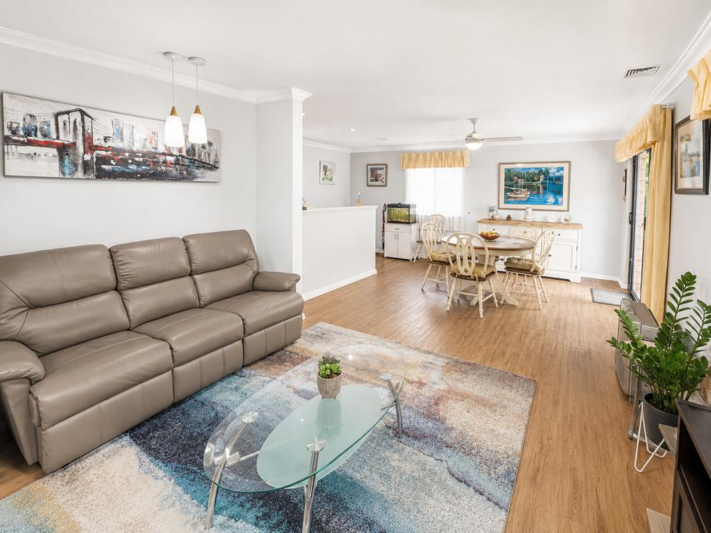 5/10 Leslie St, Cannington, WA 6107