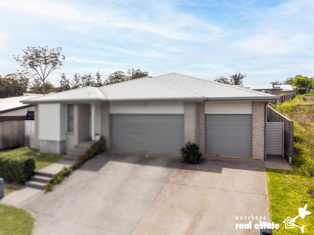 3b Manikato Way, Port Macquarie, NSW 2444