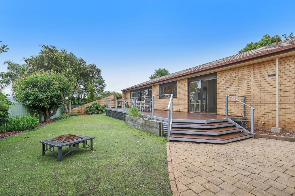 416 Vista Ct, Lavington, NSW 2641