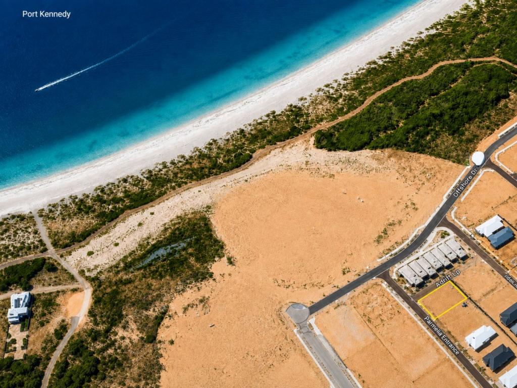 3 PARMELIA ENT, PORT KENNEDY, WA 6172