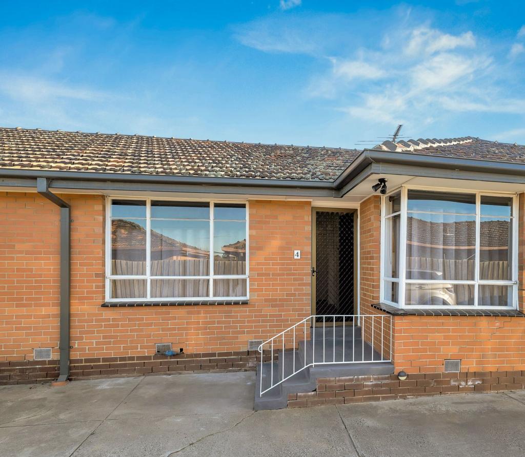 4/13 Bardsley St, Sunshine West, VIC 3020