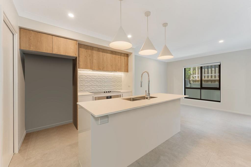 26 Island Pde, Morayfield, QLD 4506