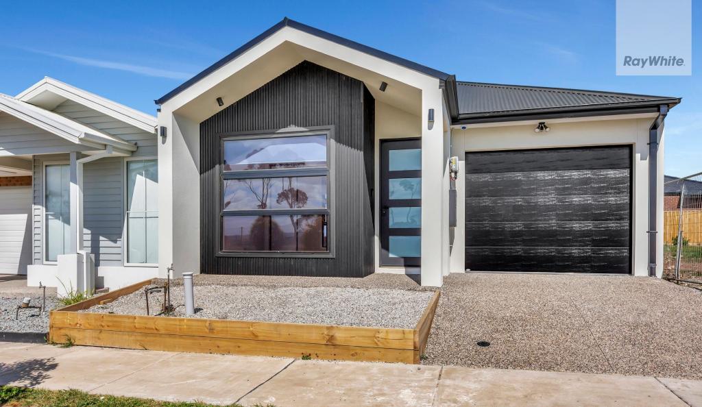 45 Touriga Cct, Sunbury, VIC 3429