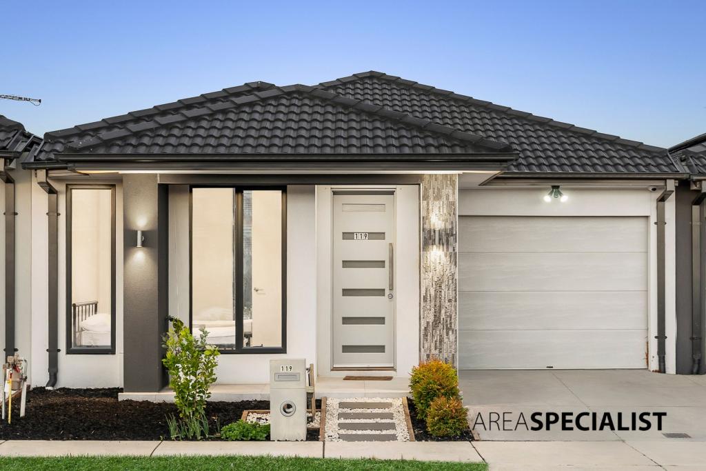119 Bourbon Rd, Cranbourne East, VIC 3977