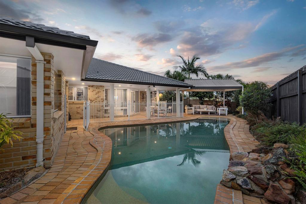19 Gamma Pl, Bridgeman Downs, QLD 4035