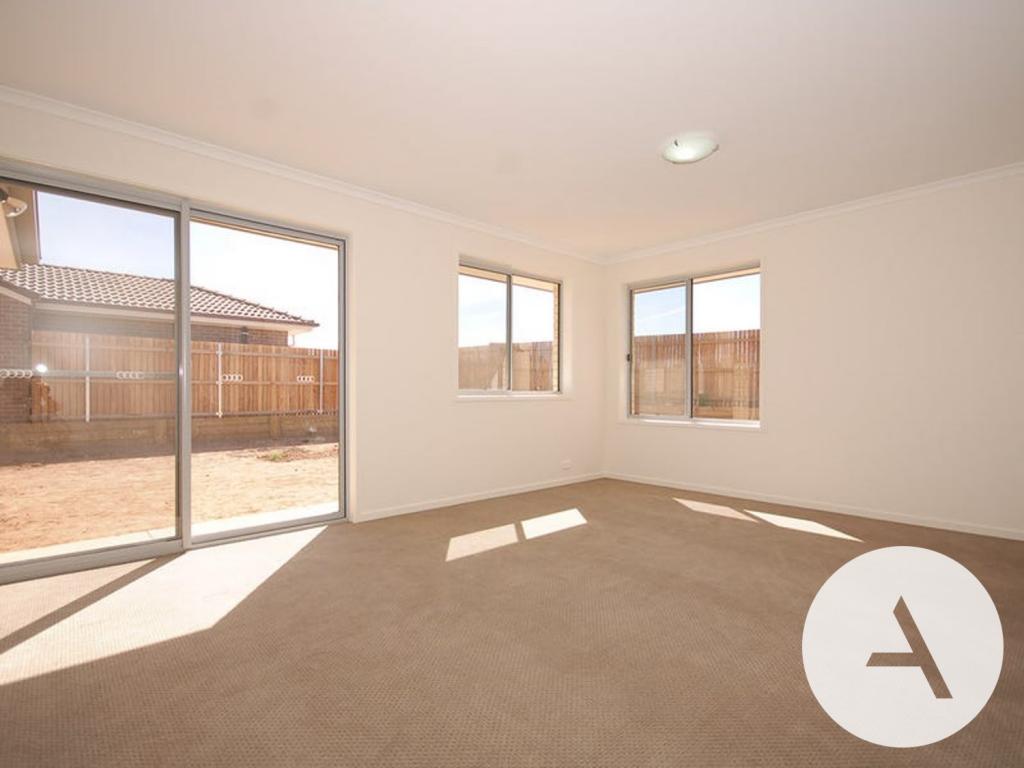 24 Dagmar Berne St, Macgregor, ACT 2615