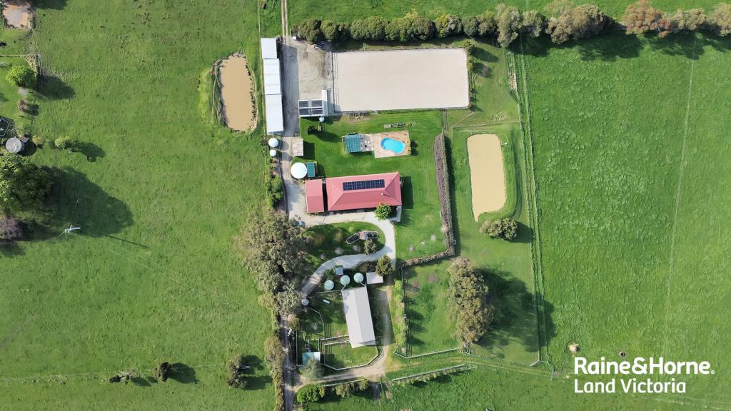 140 Seymour Rd, Nar Nar Goon North, VIC 3812