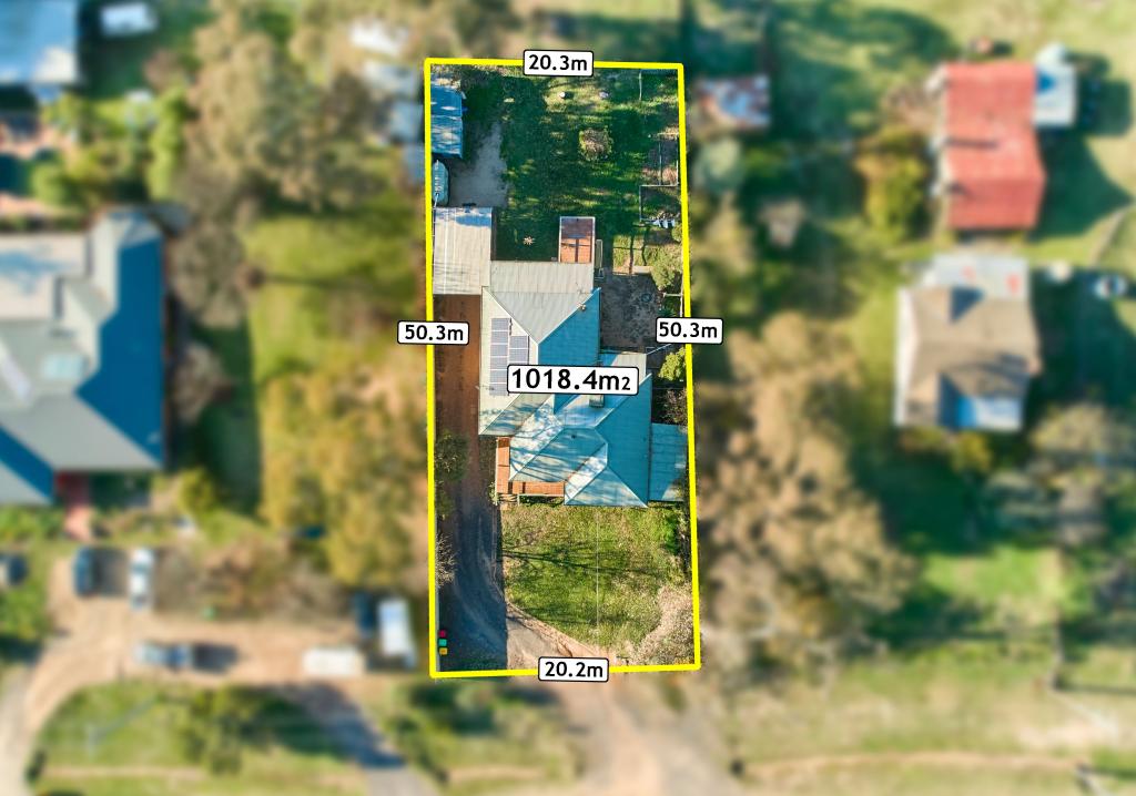 76 Caldwell St, Heathcote, VIC 3523