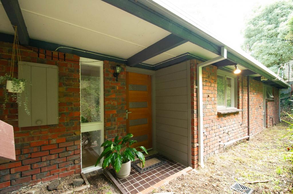 21 Earl St, Upwey, VIC 3158