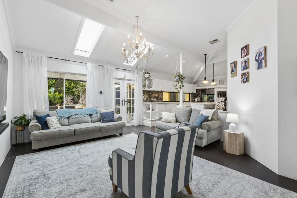 51 Constellation Dr, Ocean Reef, WA 6027