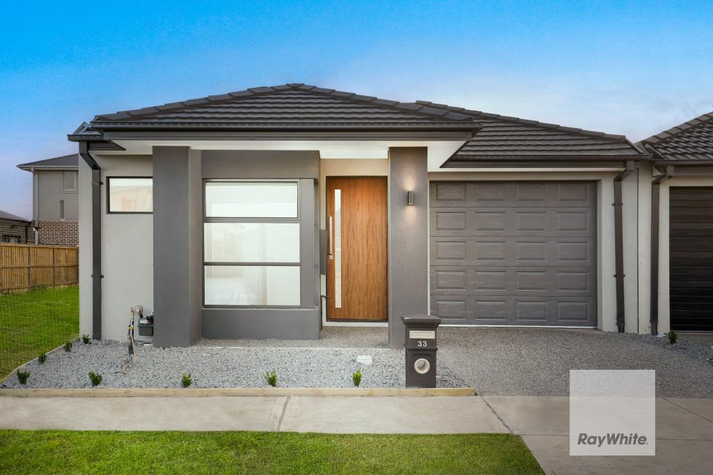 33 Wildlife Cct, Fraser Rise, VIC 3336