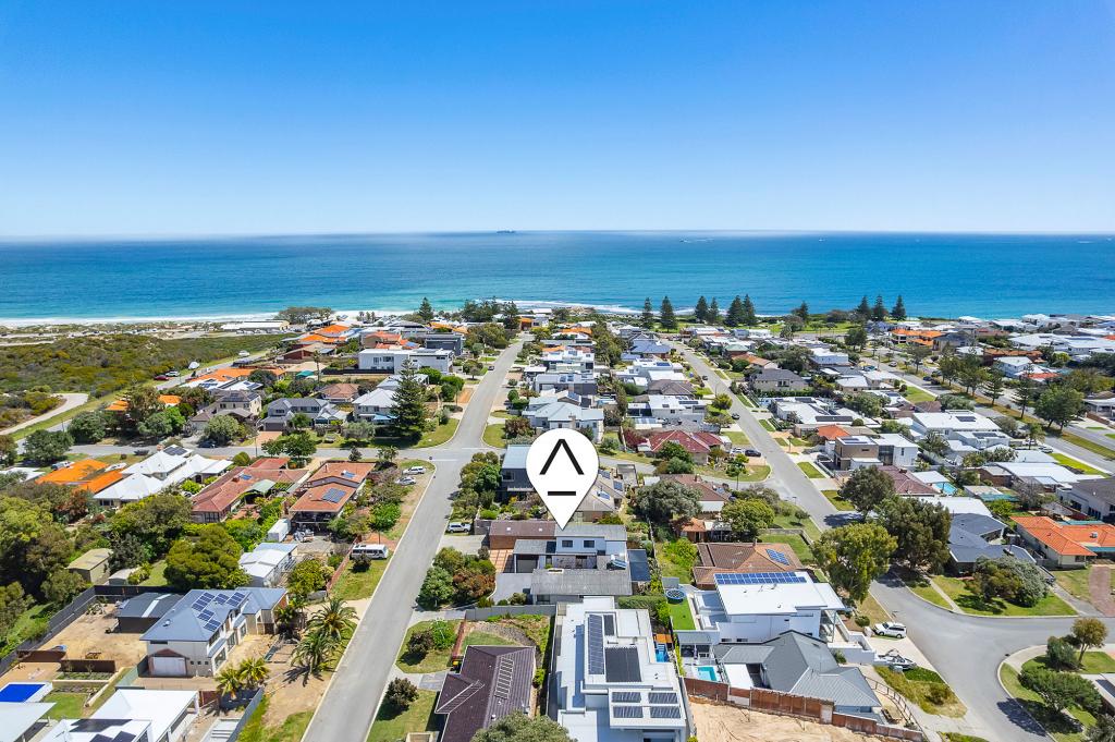 43 King Albert Rd, Trigg, WA 6029