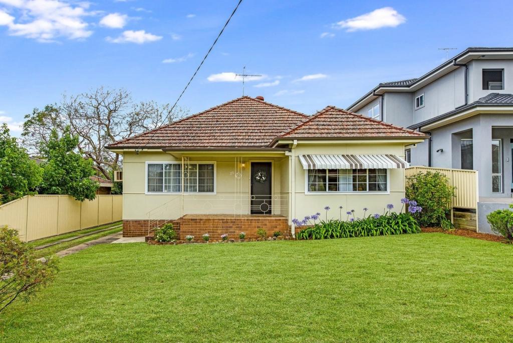 25 HUDSON ST, WENTWORTHVILLE, NSW 2145