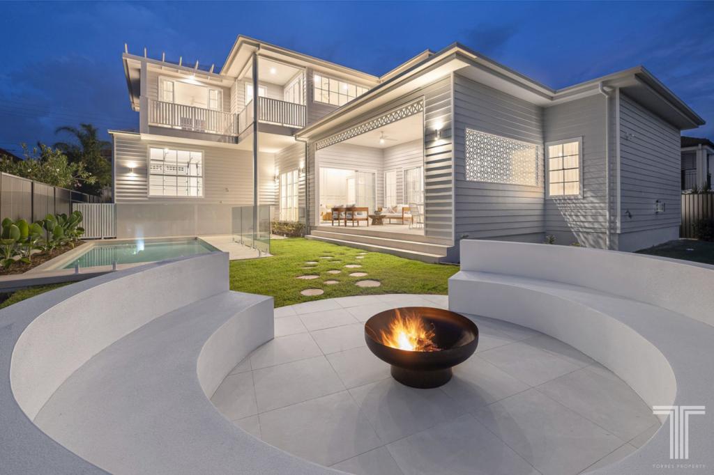 11 Hartley St, Camp Hill, QLD 4152