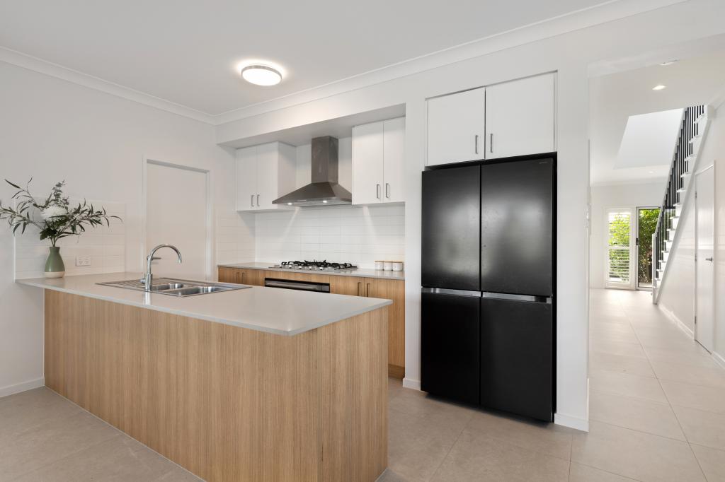 54 Bribie Cres, Banya, QLD 4551