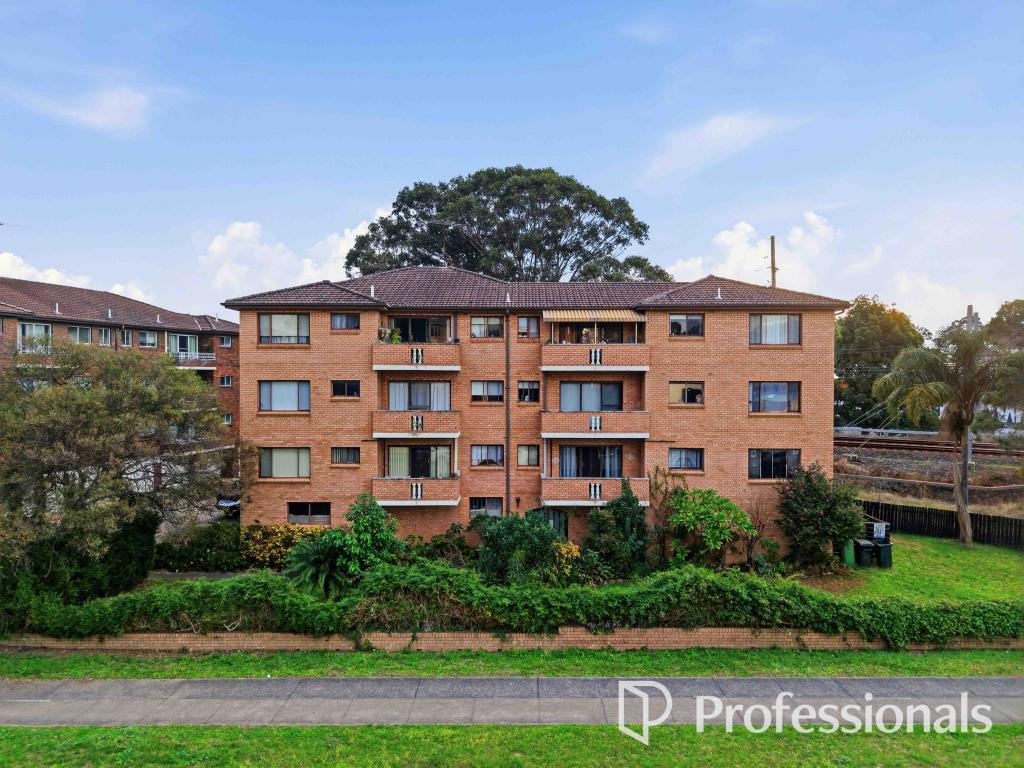 4/5a Fairlight Ave, Fairfield, NSW 2165