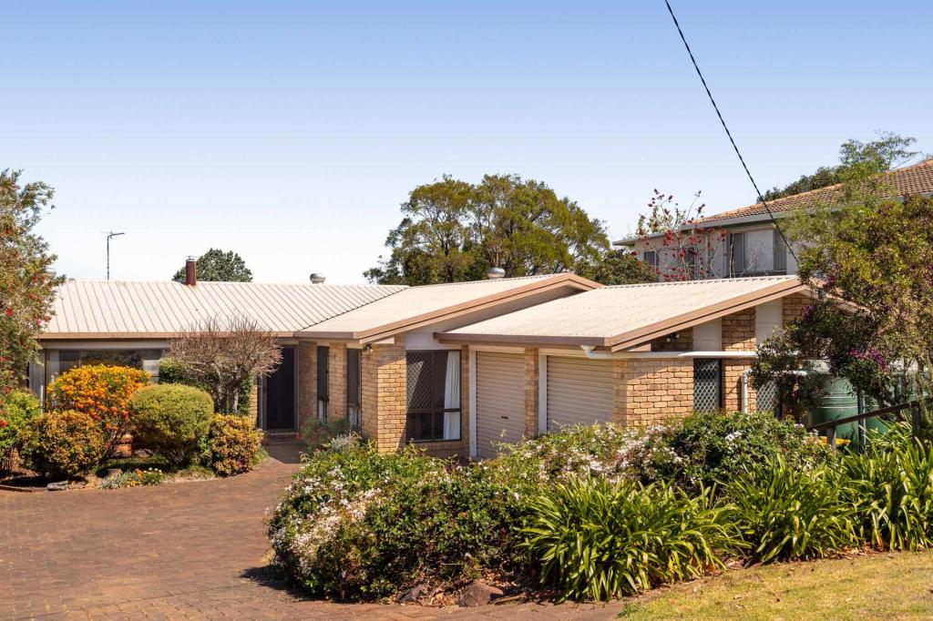 24a Jellicoe St, Mount Lofty, QLD 4350