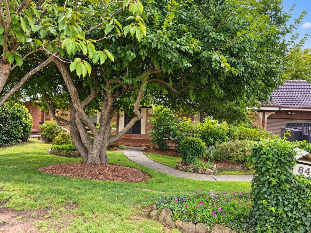 84 Ascot Rd, Bowral, NSW 2576