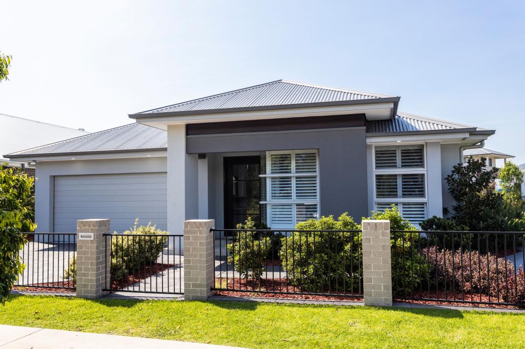 71 Brushgrove Cct, Calderwood, NSW 2527