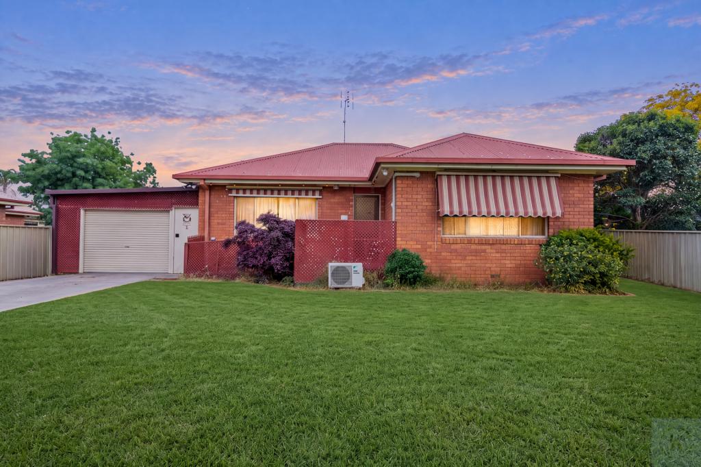 3 Hill St, Tocumwal, NSW 2714