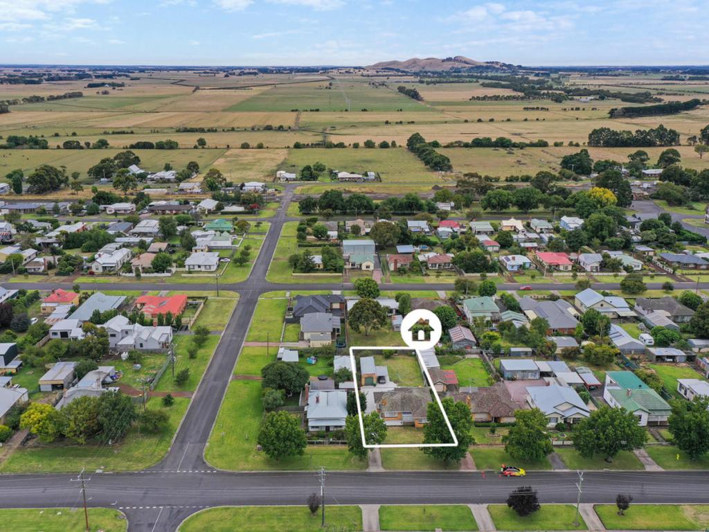 92 Baynes Street, Terang, VIC 3264 House for sale OnTheHouse