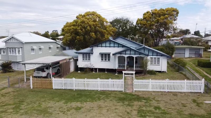 27 Palmer St E, Murgon, QLD 4605