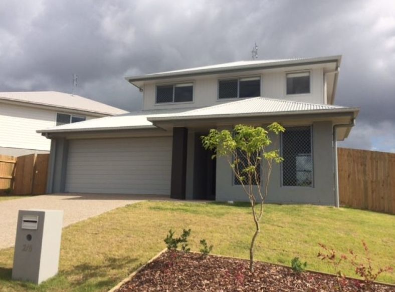 2/8 Goodnight Pl, New Auckland, QLD 4680