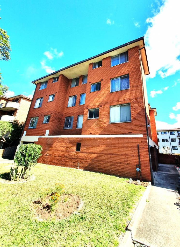 8/41 Castlereagh St, Liverpool, NSW 2170