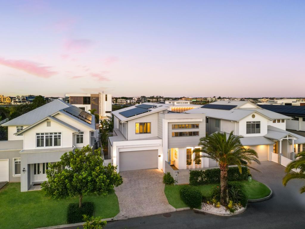 14 Havana Way, Paradise Point, QLD 4216