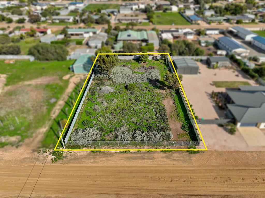 54 Moonta Rd, Moonta Bay, SA 5558