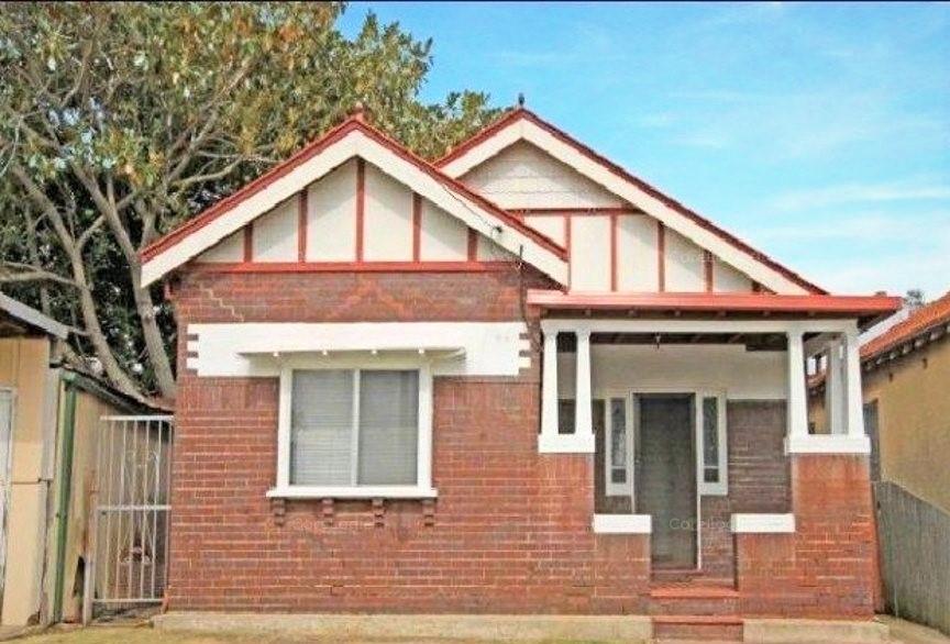 131 Croydon St, Lakemba, NSW 2195
