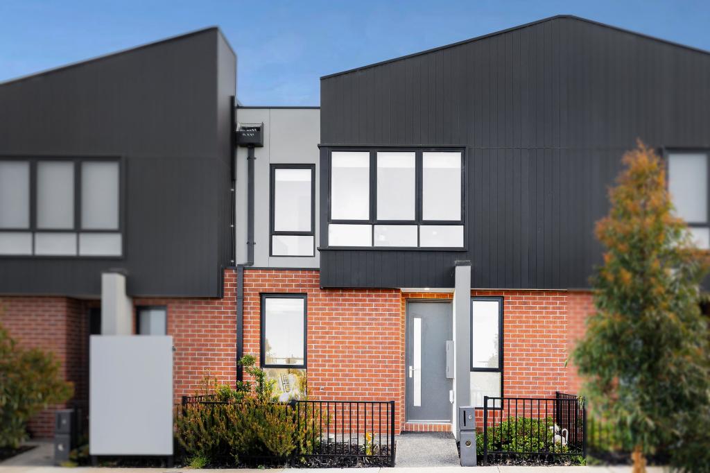 6 Dutch Rd, Sunbury, VIC 3429