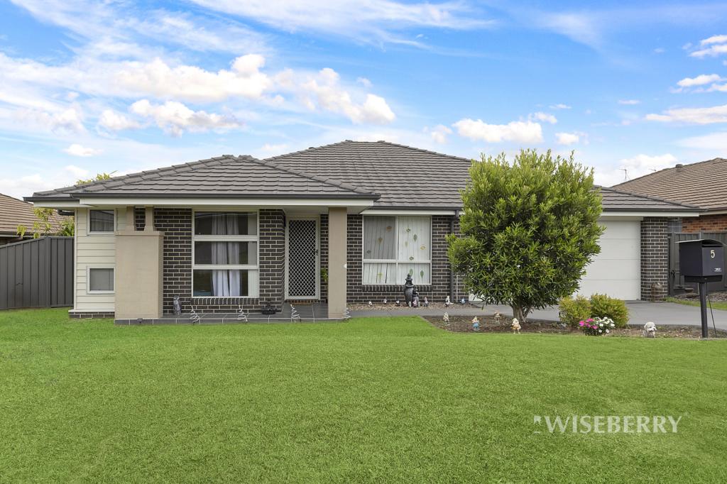 5 GLEN CL, HEDDON GRETA, NSW 2321