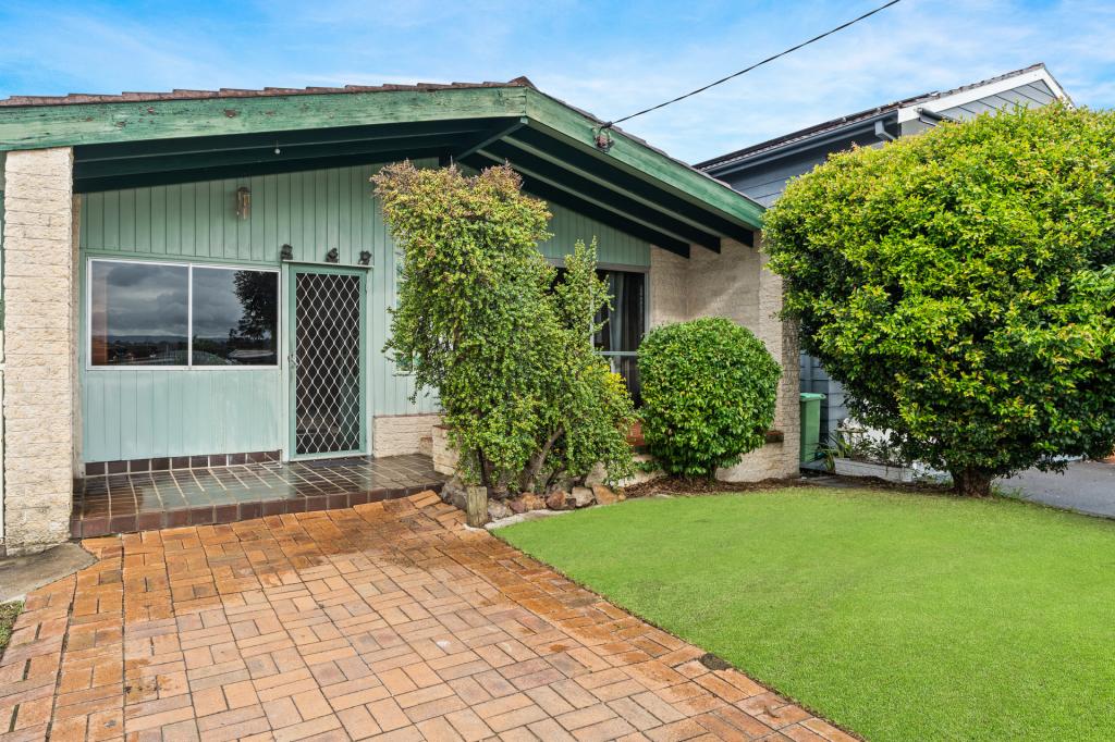 22 Marmion St, Mannering Park, NSW 2259