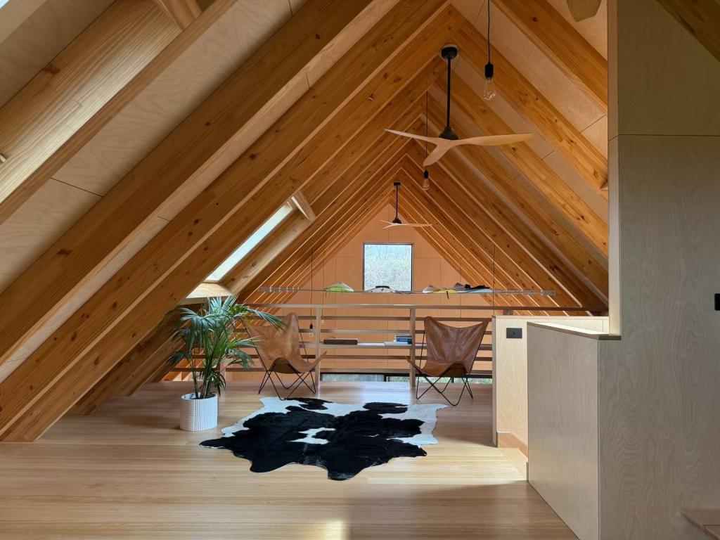 74 Hennessy St, Port Campbell, VIC 3269