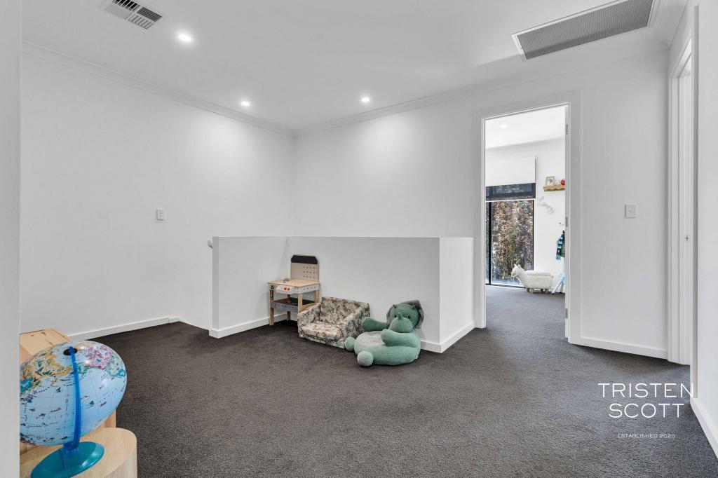 18 Kurrua Gr, Dernancourt, SA 5075