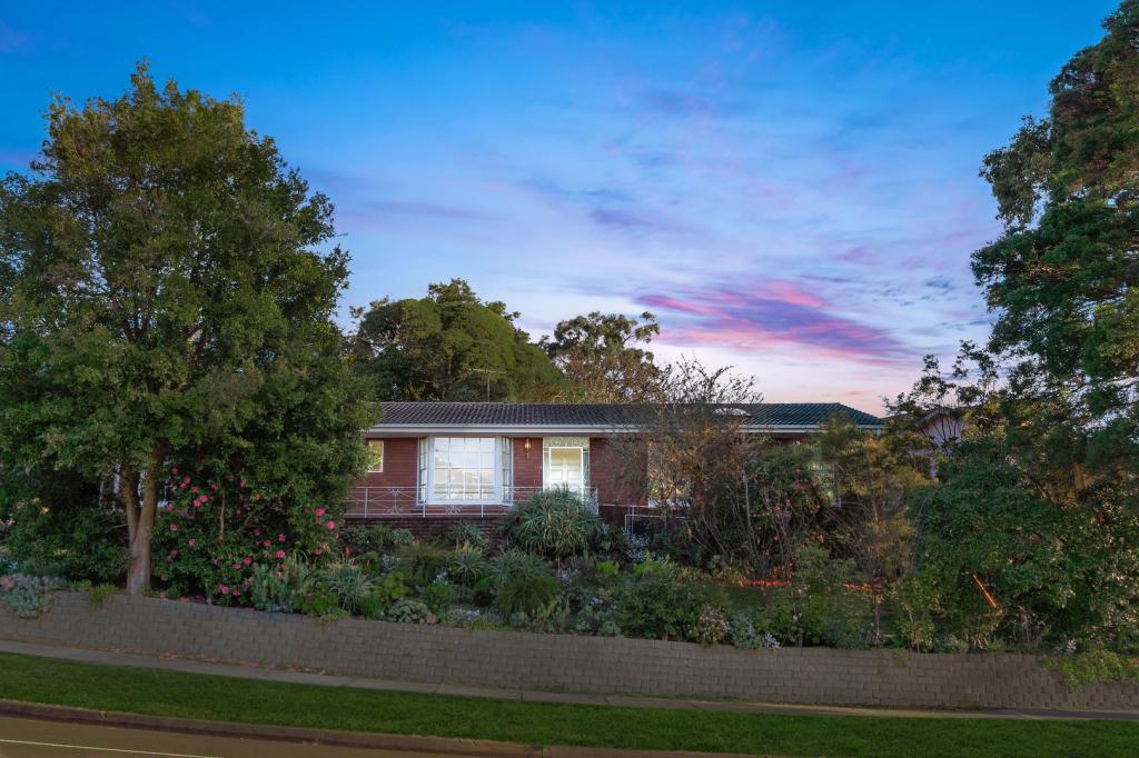 7 Wadham Pde, Mount Waverley, VIC 3149