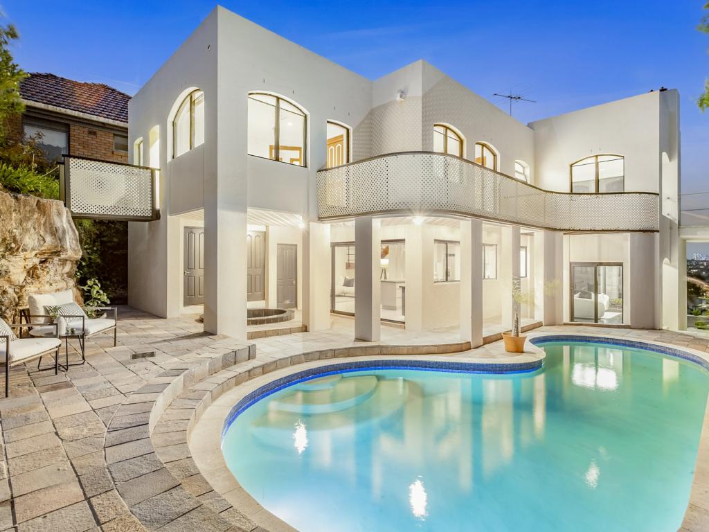 10 Gordon St, Clontarf, NSW 2093