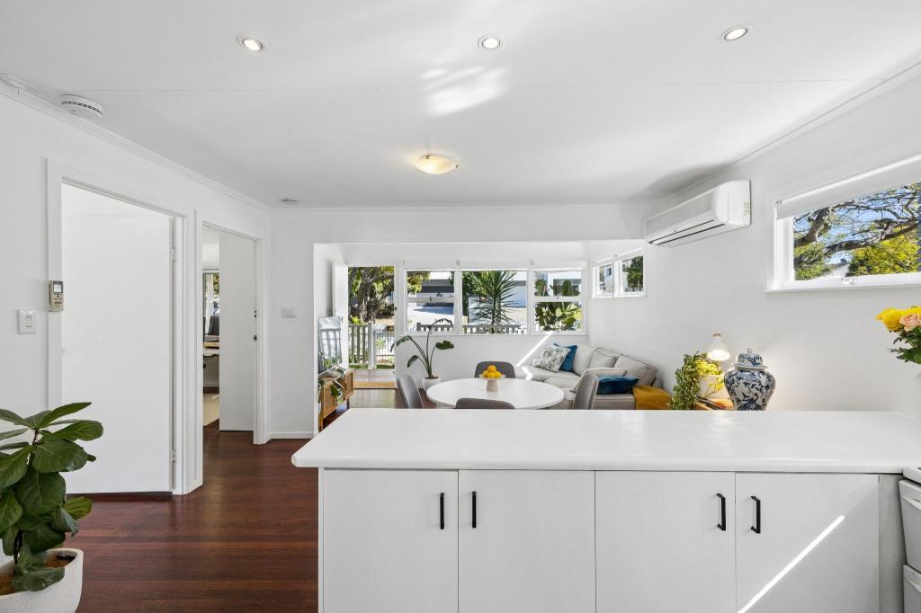 100 Thomas St, Clontarf, QLD 4019