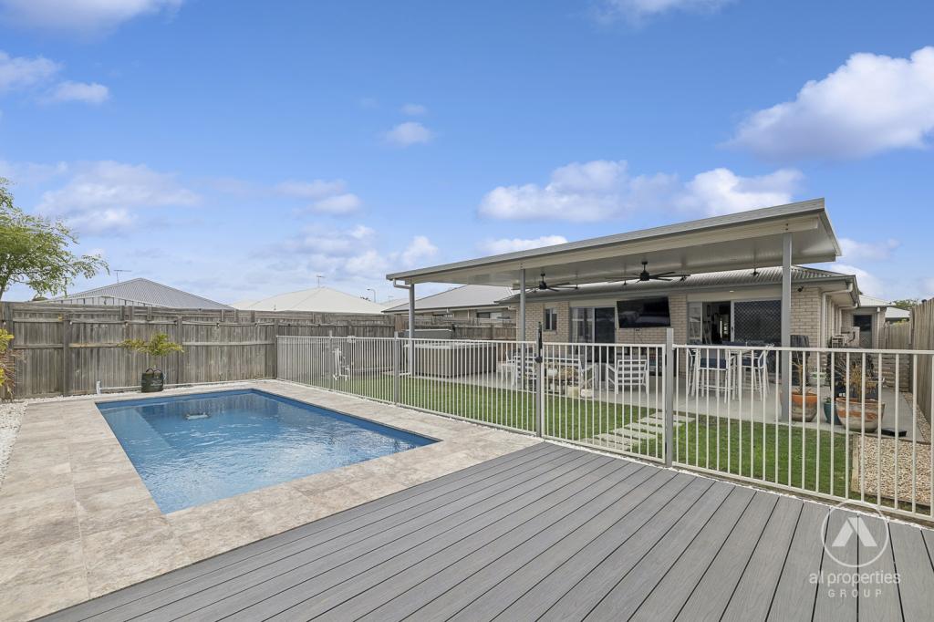 70 Mercy Cct, Park Ridge, QLD 4125