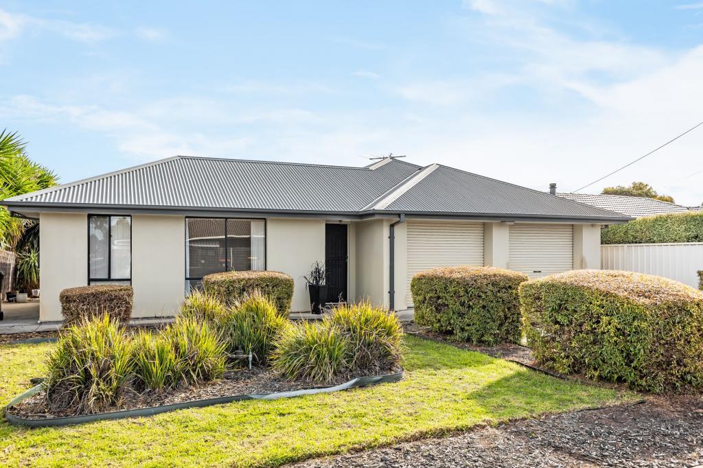 2 Kwinana Cres, Port Noarlunga South, SA 5167