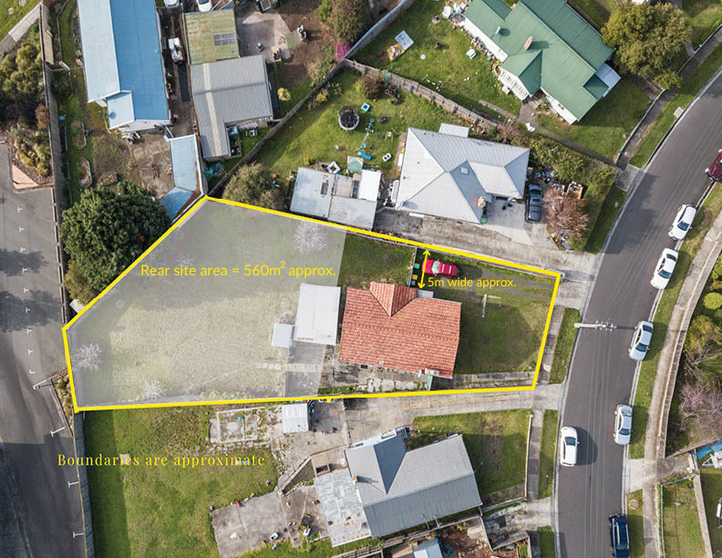 11 Somerton Cres, Derwent Park, TAS 7009