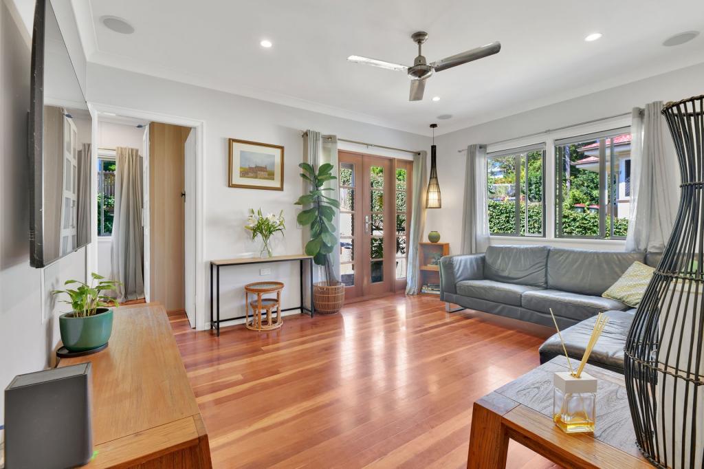 28 Floral St, Mount Gravatt East, QLD 4122