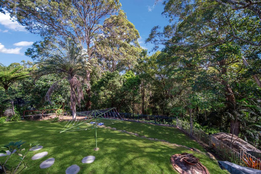 77 Panorama Dr, Nambour, QLD 4560