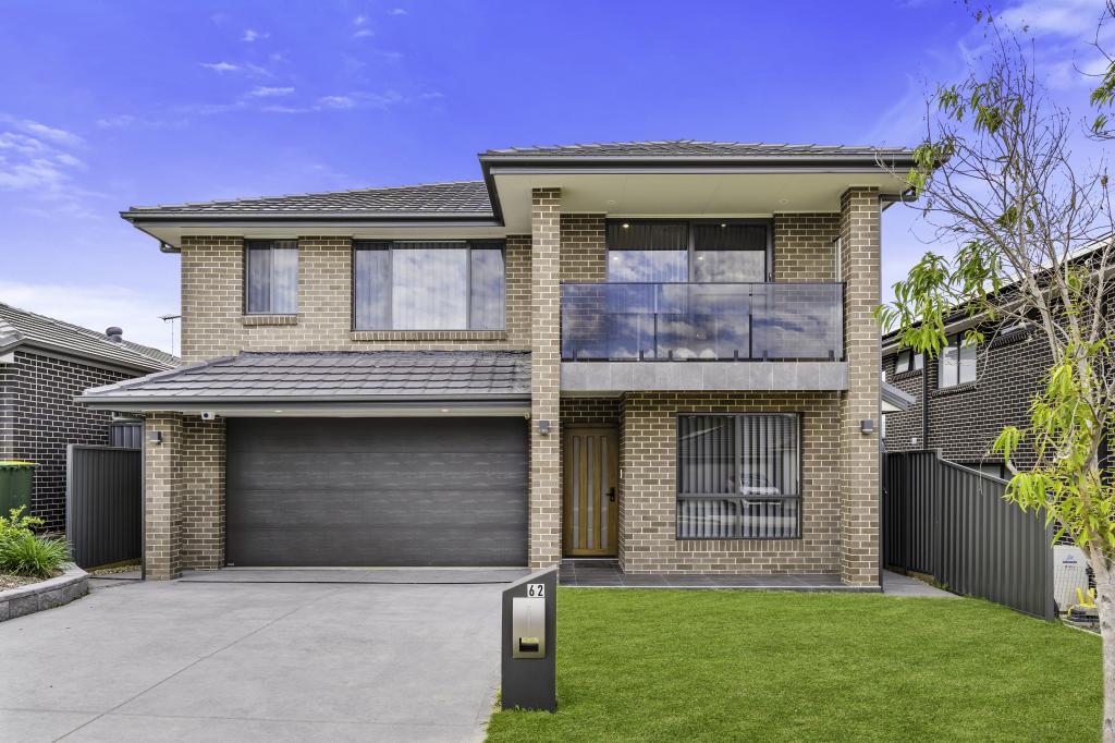 62 Fieldhouse Cct, Campbelltown, NSW 2560