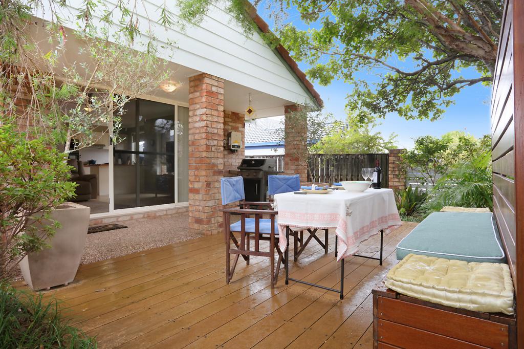 2/3 Acorn Lane, Robina, QLD 4226